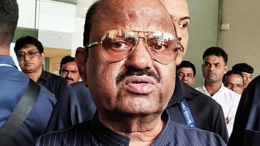 बंगाल के राज्यपाल का बड़ा फैसला, आधिकारिक पत्राचार में ‘भवदीय  की जगह ‘वंदे मातरम्  लिखेंगे